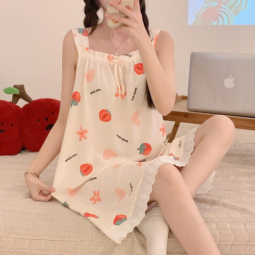 【好看又好穿！宽松设计】夏季新款女士泡泡棉柔软透气吊带睡裙家居服创意印花款甜美风。ry 商品图3
