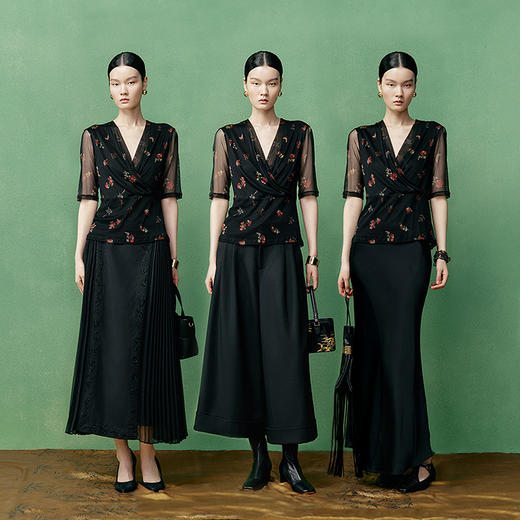 【林栖设计小店】印花交襟领真丝衫2025早秋新款国风优雅气质针织上衣女1953108 商品图2