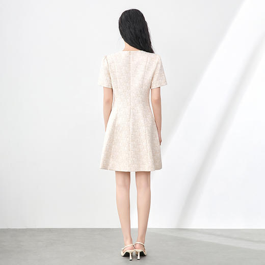 「高货wl」全新升级【铂金会员395/天猫529/差价134】(00441)洛诗琳2025新款优雅气质重工金线提花字母圆领通勤连衣裙 商品图1