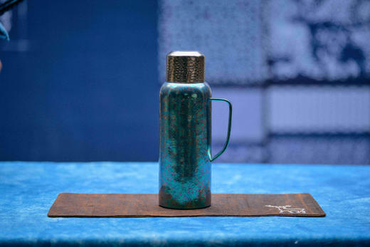 守艺 · 纯钛锤纹传世壶 1000ml 商品图0