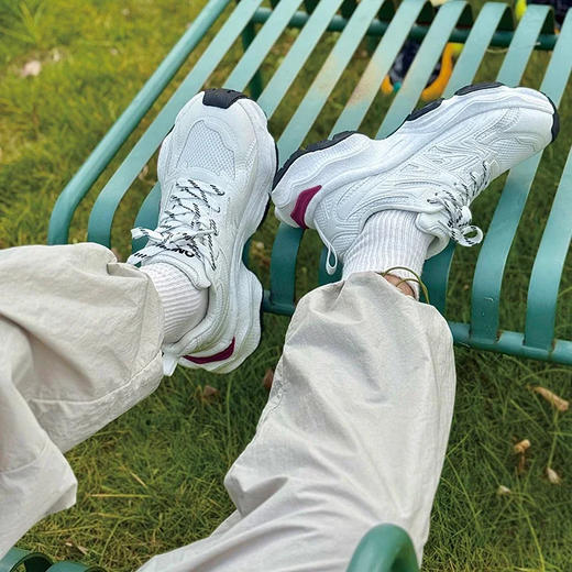 【百年德国品牌 轻软弹稳 真爆米花】ONKE+欧克科技跑鞋9代巴斯 /8代毒刺（橡胶大底 爆米花鞋垫） 商品图1