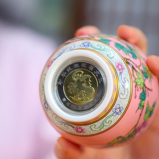 热卖中！！顺丰直发！《杯有钱·宫廷粉彩五福杯》景德镇御器研究院出品 故宫特邀文物修复专家阳士琦创作 证书齐全 商品图9