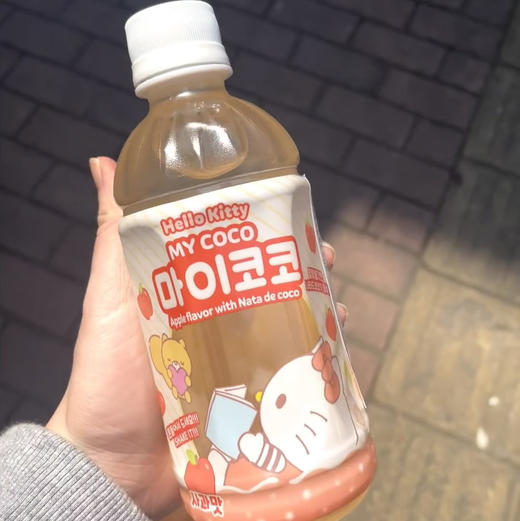 桑丽鸥椰果苹果味饮料 商品图0