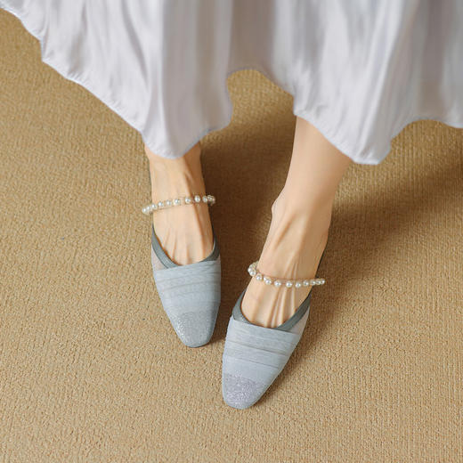 【预售5天】2cm法式珍珠网纱仙女风包头半拖鞋，外穿粗跟低跟灰色KYD&DK990 商品图5