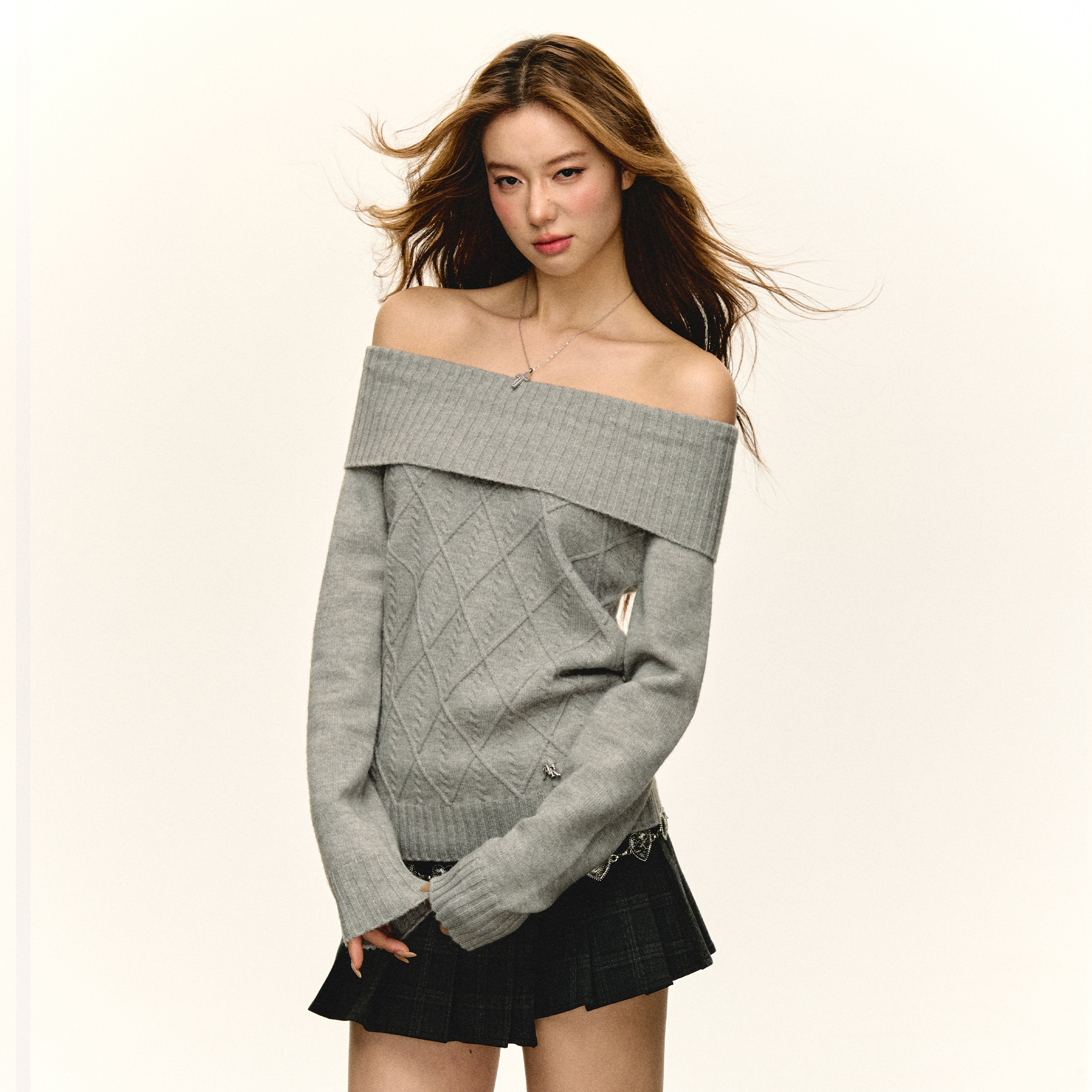 Ariseism美式复古高级感一字肩长袖针织衫女春季新款内搭打底上衣