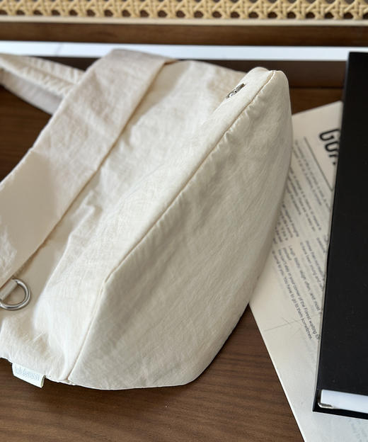 现货 THS-无 lulu家 on my level小号手袋 简单便捷小包4色 CQ1403 商品图12