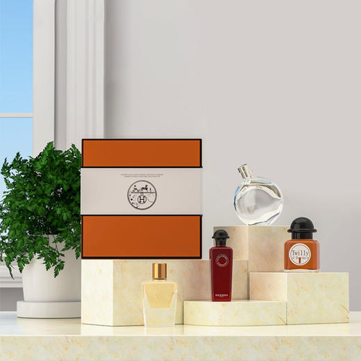 【年终限时大促】【保税仓直发·全球购】HERMÈS爱马仕 经典淡香4件套 Q香7.5ml 迷人持久 清新自然 灵动自由 商品图2