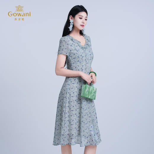 乔万尼2025新品V领时尚木耳边印花修身100%真丝ED2E530 商品图2