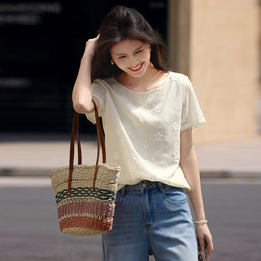熙世界轻薄仿天丝刺绣雪纺衫女夏季气质短袖圆领T恤小衫2025新款 商品图3