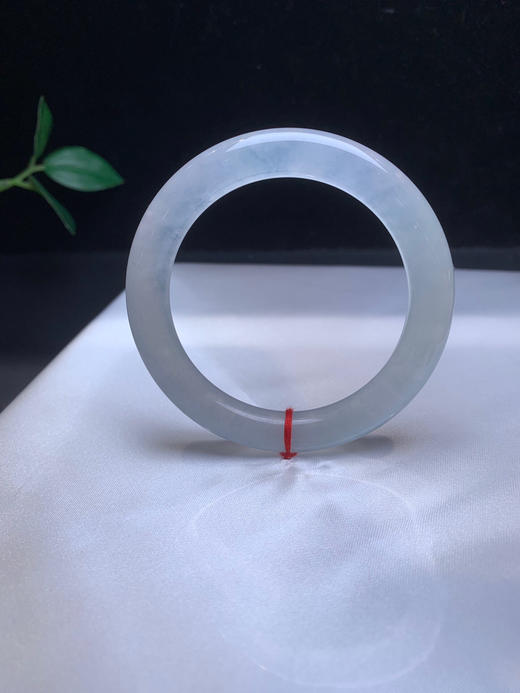 620149，50.2冰底白月光圆条，冰冰的，整圈干净清爽，秀气灵动 商品图3