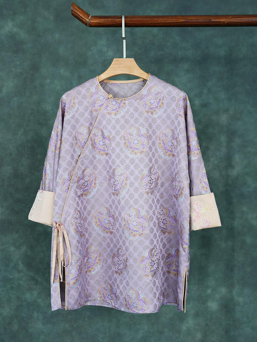 B251560上衣 商品图0