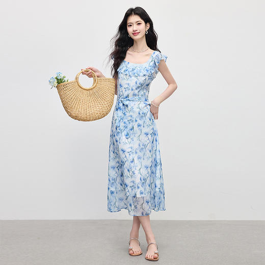 熙世界法式花边U领碎花连衣裙女2025夏季新款高级感气质雪纺长裙 商品图4