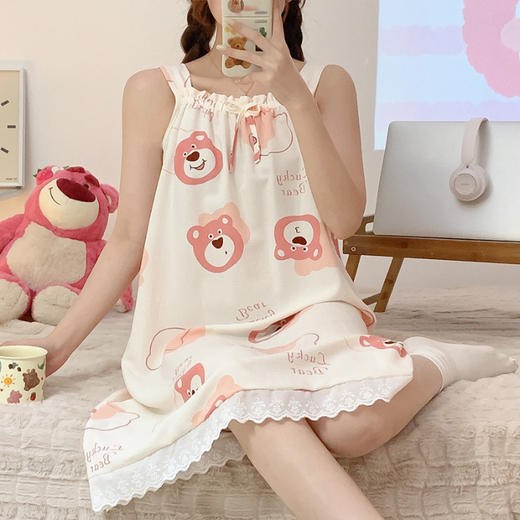 【好看又好穿！宽松设计】夏季新款女士泡泡棉柔软透气吊带睡裙家居服创意印花款甜美风。ry 商品图13