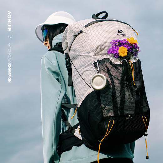 奥尼捷FastHiking系列户外徒步背包42L大容量专业登山包多功能越野包骑行徒步背包 商品图2