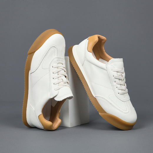 板鞋男2025夏季新款真皮德训鞋高端透气休闲鞋男士小白鞋镂空软底 商品图3