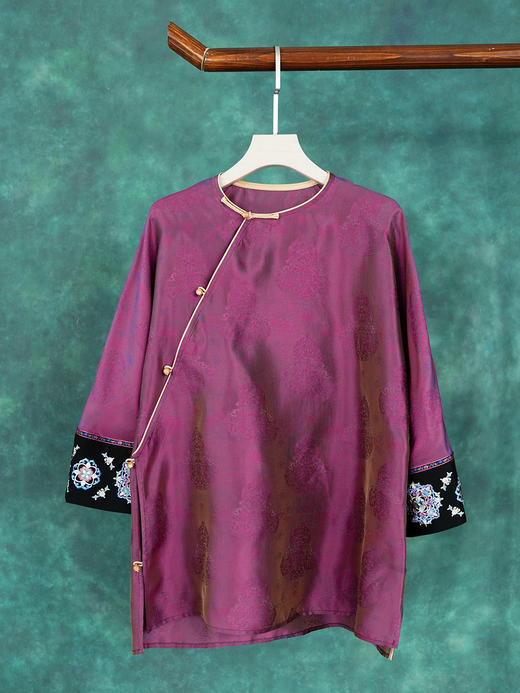 B251666上衣 商品图0