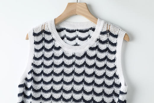 【和纸纱条纹背心】甄选和纸混纺纱线，质地轻盈，光泽柔和干爽的质感JZ2543-CC 商品图9