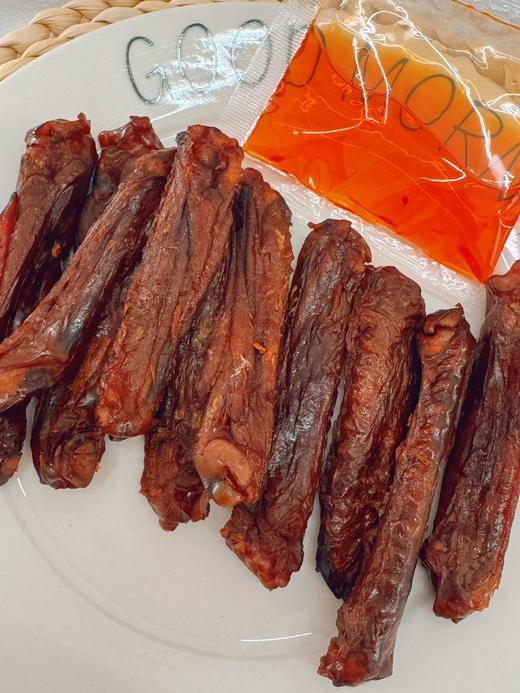 长沙醉爱鸭老卤鸭翅‼️ 大馋丫头们有福咯～ 不用去长沙就能吃到正宗的长沙鸭货 选用优质鸭子作原料 麻辣鲜香 肉质紧实 鲜嫩多汁 酱味飘“湘” 商品图4