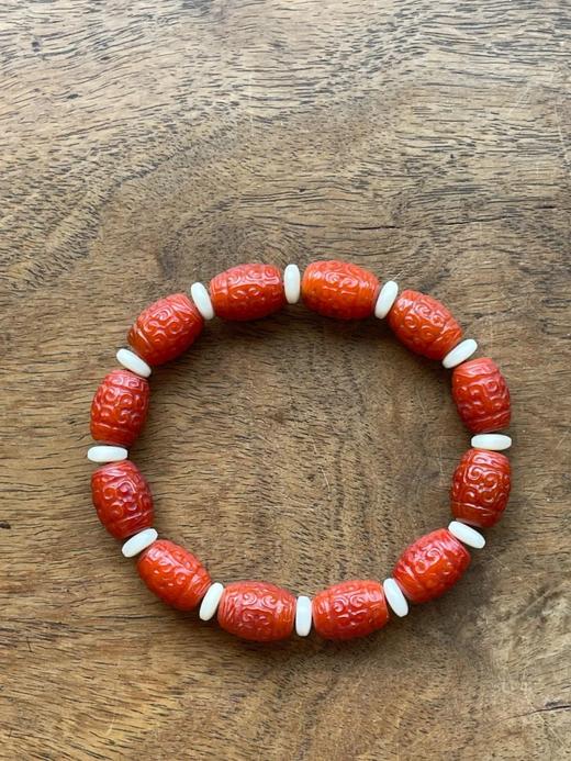 南红玛瑙雕勾云纹椭圆珠手链，顺丰包邮 商品图0