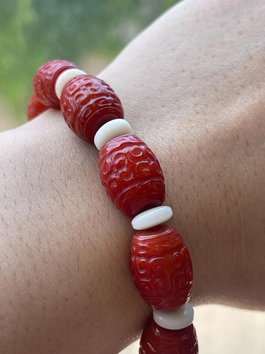 南红玛瑙雕勾云纹椭圆珠手链，顺丰包邮 商品图11