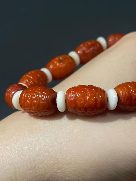 南红玛瑙雕勾云纹椭圆珠手链，顺丰包邮 商品图5