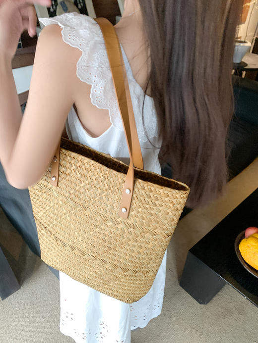 【189元任选2件】最后一波现货！荷叶边a字连衣裙 商品图7