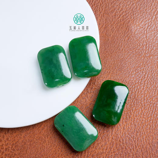 D和田玉吊坠-碧玉面包牌吊坠约36*24mm#9A4 商品图0