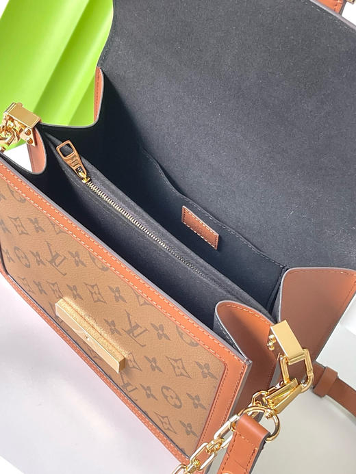 夏季特惠💰1000 原单LV 大号M45958 尺寸：25×17×10.5cm DAUPHINE 达芙妮斜挎包大号 变码芯片 商品图7