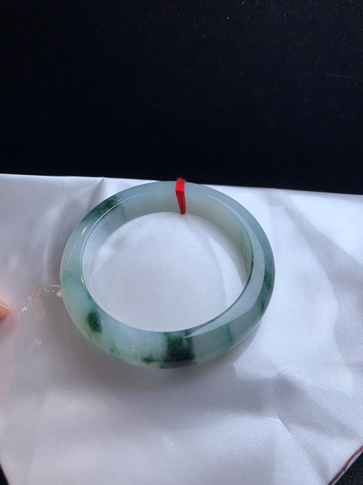 620157，59飘花手镯，清新白底。大半圈飘蓝花 整体清爽干净 商品图4