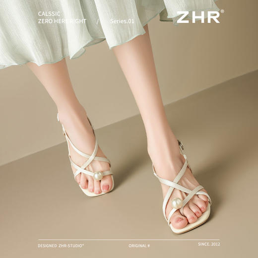 ZHR则则珍珠凉鞋2025夏季新款气质百搭粗跟交叉细带凉鞋通勤女鞋 商品图4