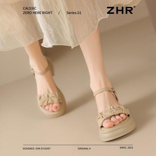 ZHR则则厚底一字带凉鞋2025新款松糕底时装凉鞋法式气质女鞋透气 商品图4