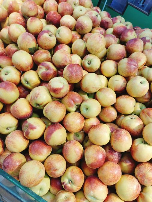 小红油桃3斤 商品图0