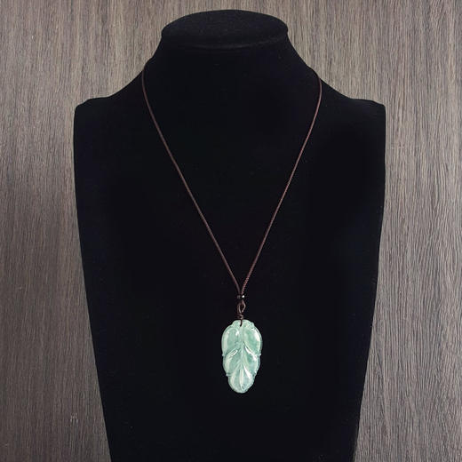 【天然正品】天然无杂裂冰种叶子造型翡翠（金枝玉叶）吊坠项链45.4*25.3*4.0MM（皆取最大值）女士现售价：980！特价 080625XY19 商品图11