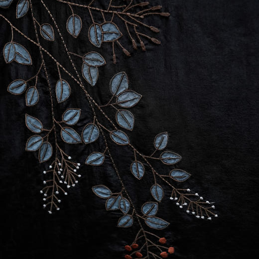 香云纱刺绣手绘连衣裙 商品图1