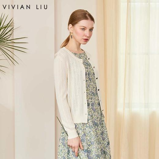 VIVIAN LIU薇薇安刘D2516309圆领金属一排扣长袖短款亮片开衫毛衣 商品图0