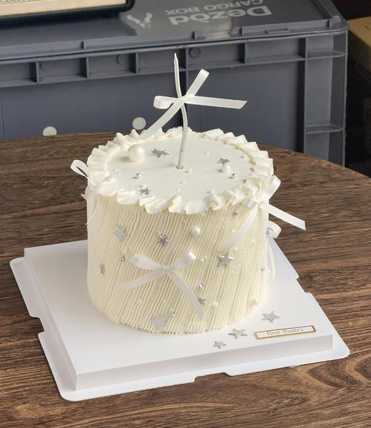 简约丝带B款蛋糕 商品图0