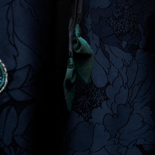 真丝刺绣腰裙 商品图3