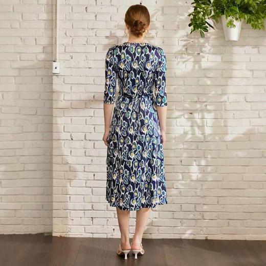 VIVIAN LIU D2527401 春季V领印花收腰A字裙摆七分袖中长款连衣裙 商品图1