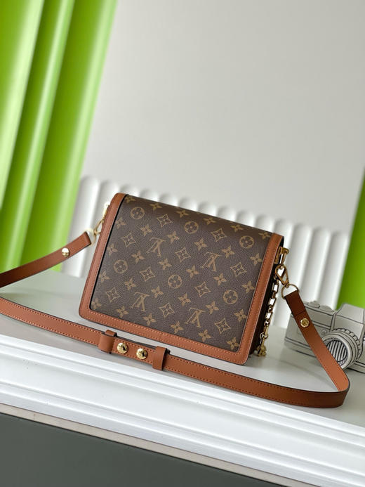 夏季特惠💰1000 原单LV 大号M45958 尺寸：25×17×10.5cm DAUPHINE 达芙妮斜挎包大号 变码芯片 商品图2