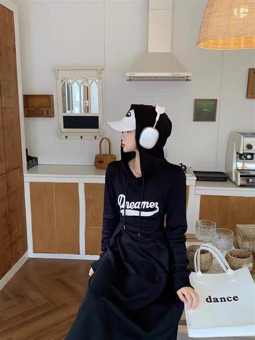 双十二福利！【诗铭洛可】XC7664连衣裙长袖连帽字母中裙 商品图3