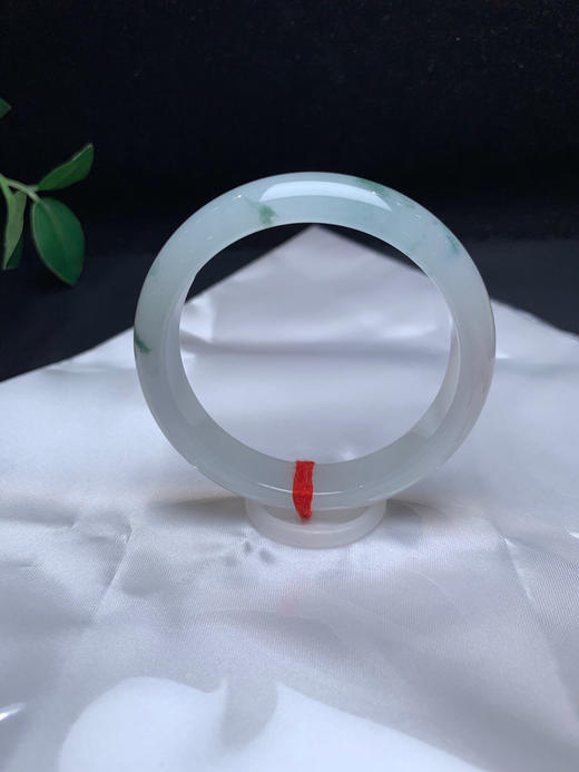 620160，53.2冰飘绿手镯，清清爽爽，干净秀气，飘清新蓝花 商品图2