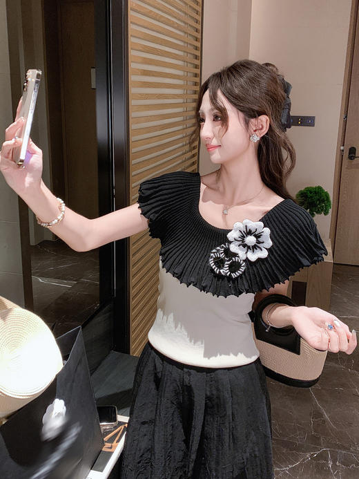 张心子【赫拉小姐】法式优雅赫本风气质显瘦针织衫上衣 U2505049 商品图2