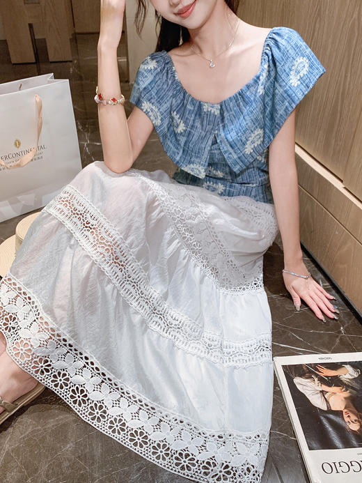 张心子【假日腰果花】方领气质刺绣遮肉上衣 U2505088 商品图6