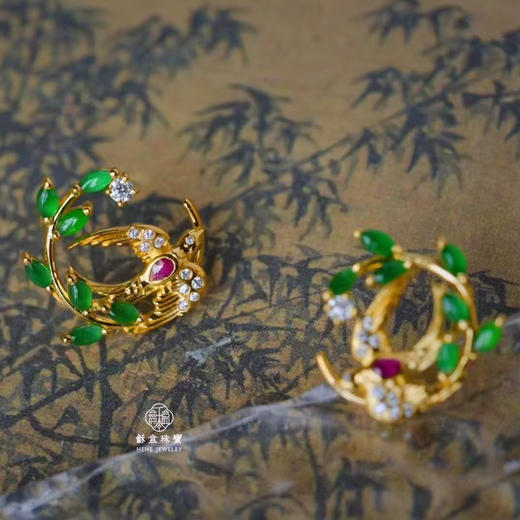 龢盒原创 银镶翡翠红宝石春燕耳钉 商品图2