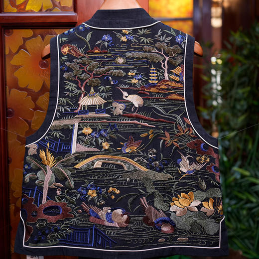 香云纱重工刺绣马甲 商品图1