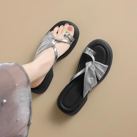 ZHR网红超火凉拖女夏外穿2025新款增高厚底百搭绝美海边凉鞋