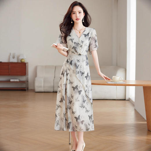 TZW-韩版气质蝴蝶碎花连衣裙女 商品图0