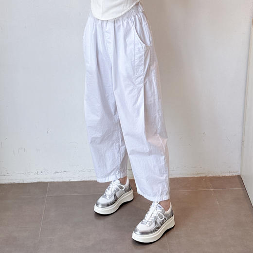 新款棉感休闲度假风白色萝卜裤 商品图1