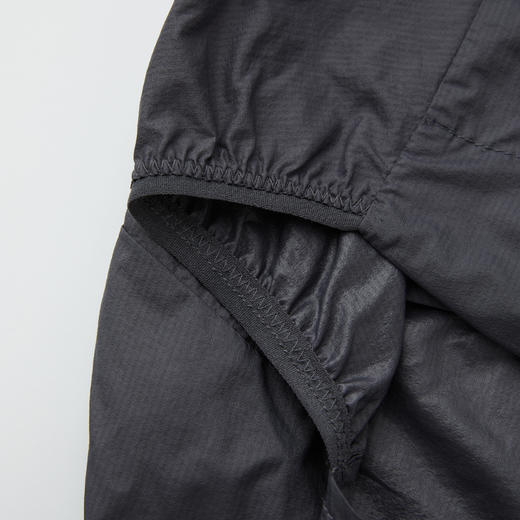ROMI STUDIO 防嗮UPF40 轻量化超轻薄防晒连帽外套 RWCSWD2639【发货时间：25-30天】 商品图2