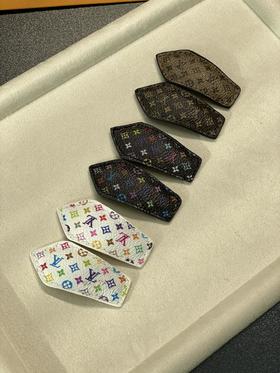 欧阳娜娜同款🔥村上隆➕驴家合作款经典老花白三彩黑三彩发夹套装配礼盒包装（CO）